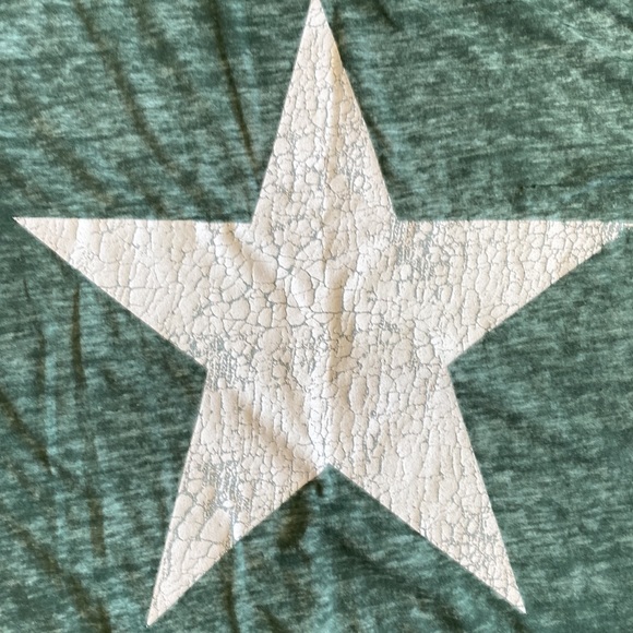 Modern Lux star tee - Picture 2 of 6